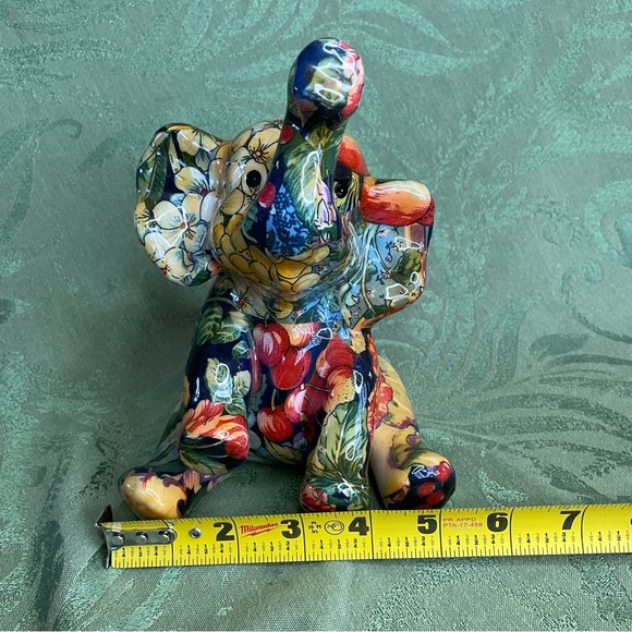 Collectible elephant trunk up for good luck. Vintage La Vie Safari, collage. - Picture 9 of 10